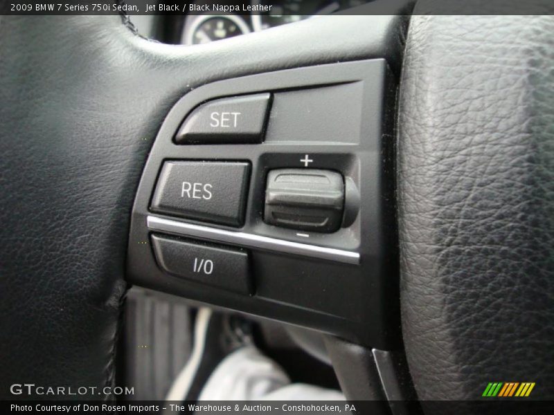 Controls of 2009 7 Series 750i Sedan