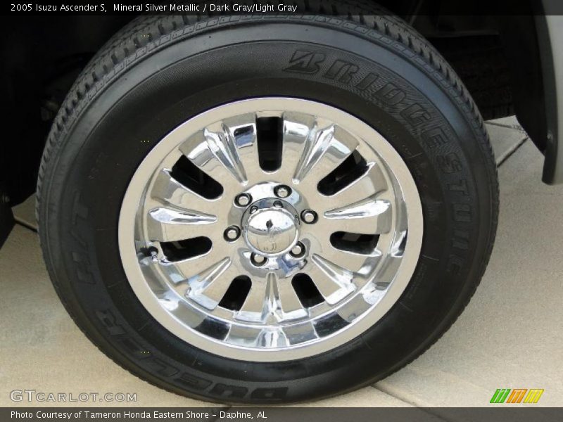 Mineral Silver Metallic / Dark Gray/Light Gray 2005 Isuzu Ascender S