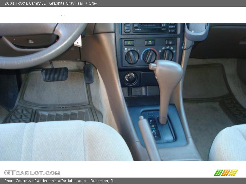 Graphite Gray Pearl / Gray 2001 Toyota Camry LE
