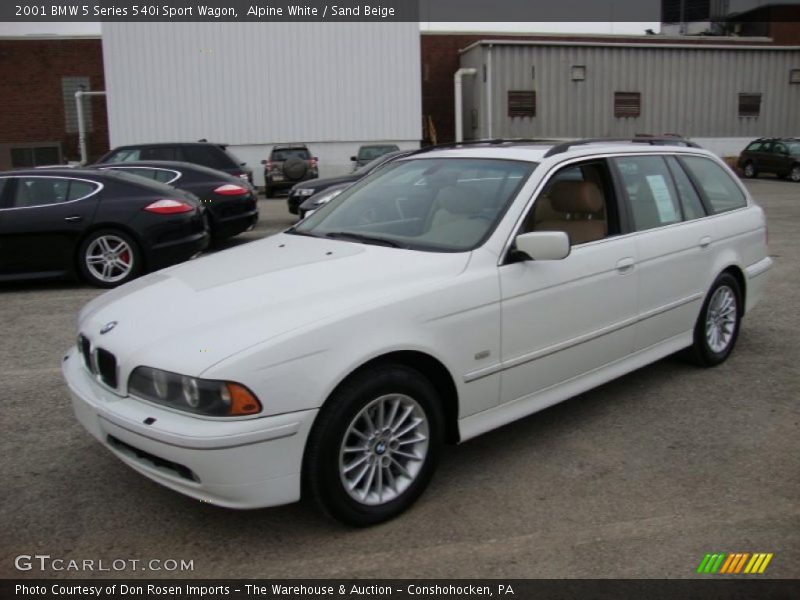 Front 3/4 View of 2001 5 Series 540i Sport Wagon