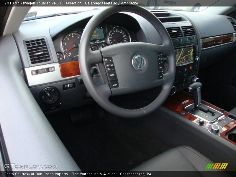  2010 Touareg VR6 FSI 4XMotion Anthracite Interior