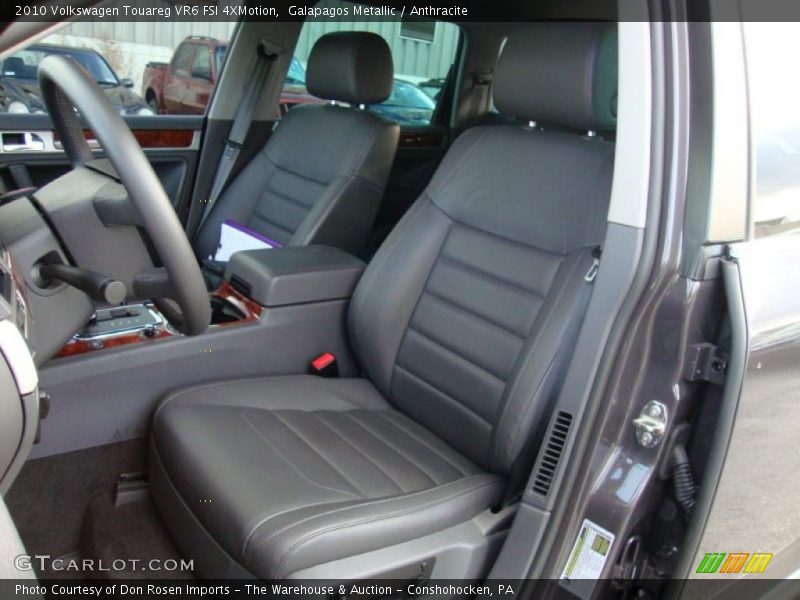 Galapagos Metallic / Anthracite 2010 Volkswagen Touareg VR6 FSI 4XMotion