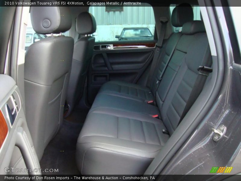 Galapagos Metallic / Anthracite 2010 Volkswagen Touareg VR6 FSI 4XMotion