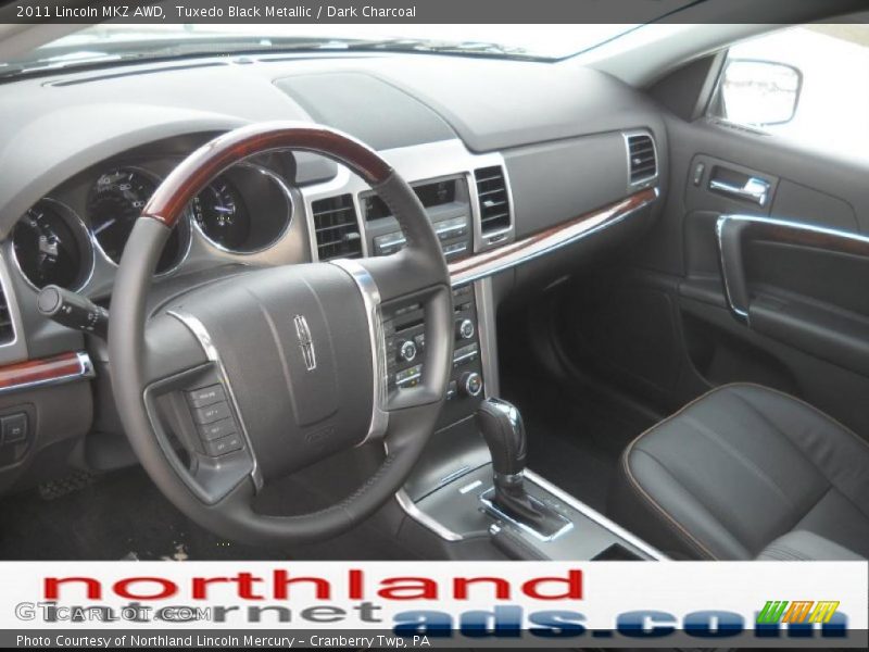 Tuxedo Black Metallic / Dark Charcoal 2011 Lincoln MKZ AWD