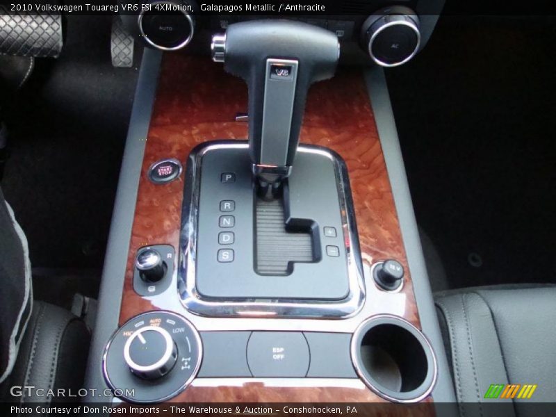  2010 Touareg VR6 FSI 4XMotion 6 Speed Tiptronic Automatic Shifter