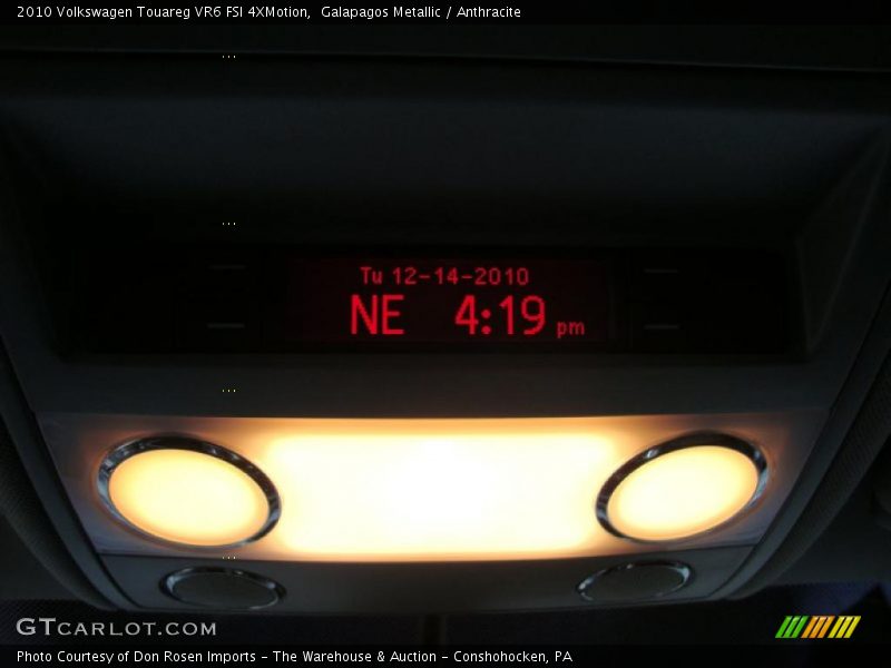 Galapagos Metallic / Anthracite 2010 Volkswagen Touareg VR6 FSI 4XMotion