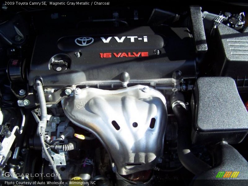 Magnetic Gray Metallic / Charcoal 2009 Toyota Camry SE