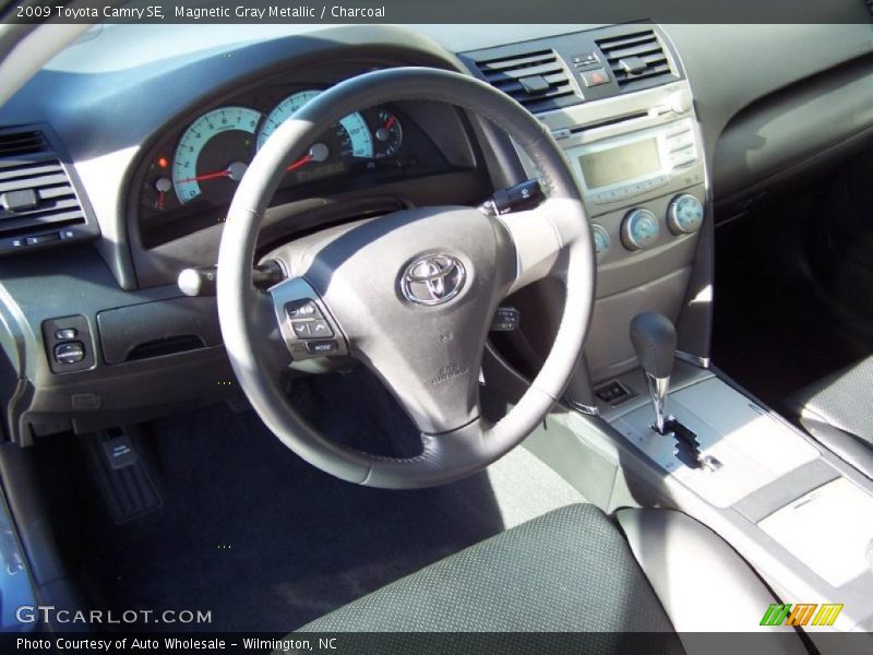 Magnetic Gray Metallic / Charcoal 2009 Toyota Camry SE
