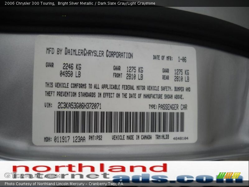 Bright Silver Metallic / Dark Slate Gray/Light Graystone 2006 Chrysler 300 Touring