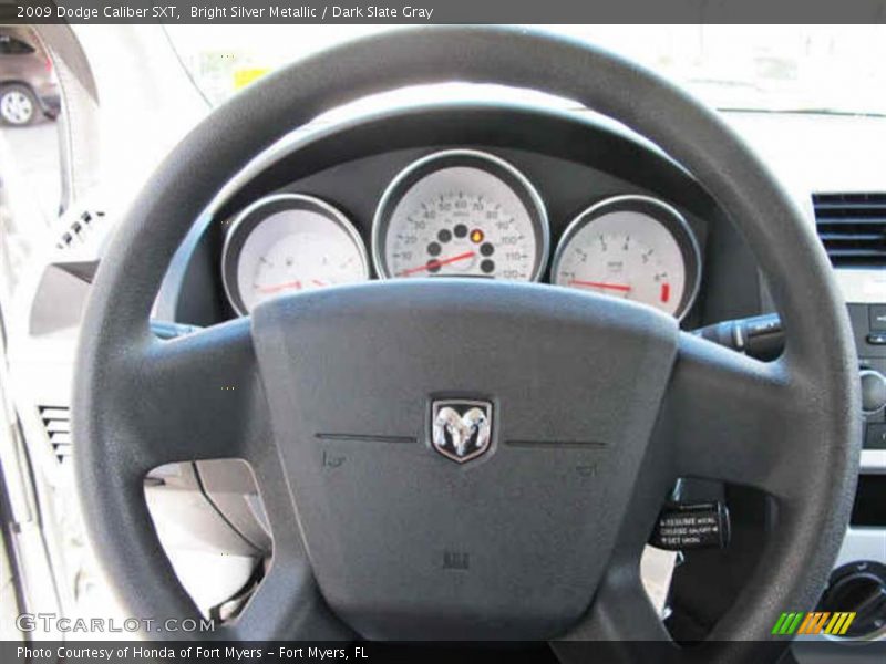 Bright Silver Metallic / Dark Slate Gray 2009 Dodge Caliber SXT