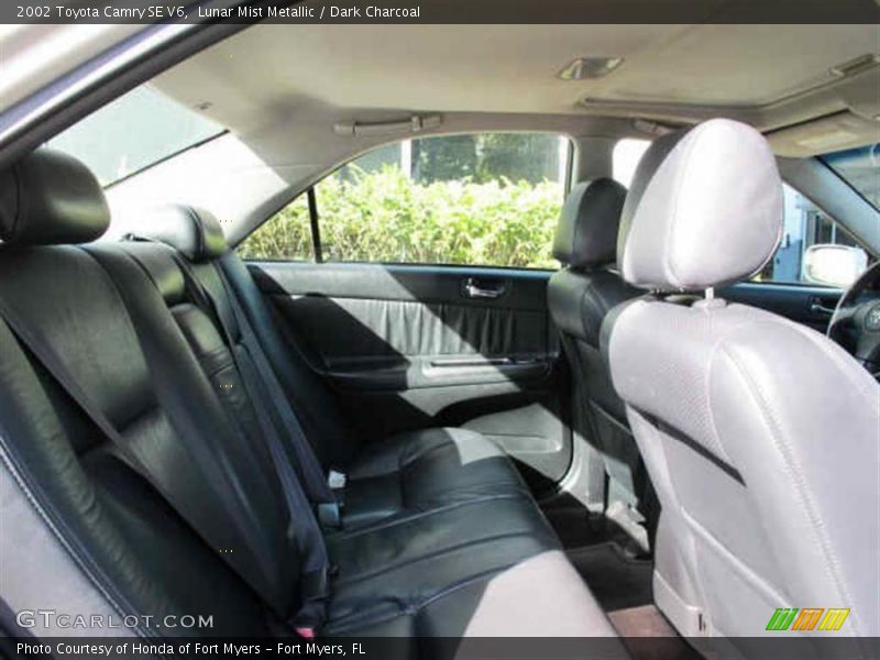 Lunar Mist Metallic / Dark Charcoal 2002 Toyota Camry SE V6