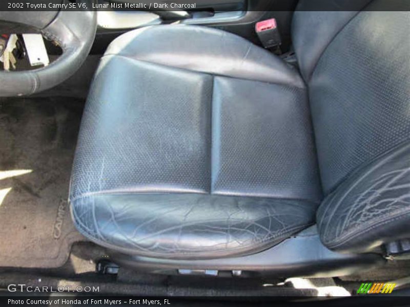 Lunar Mist Metallic / Dark Charcoal 2002 Toyota Camry SE V6