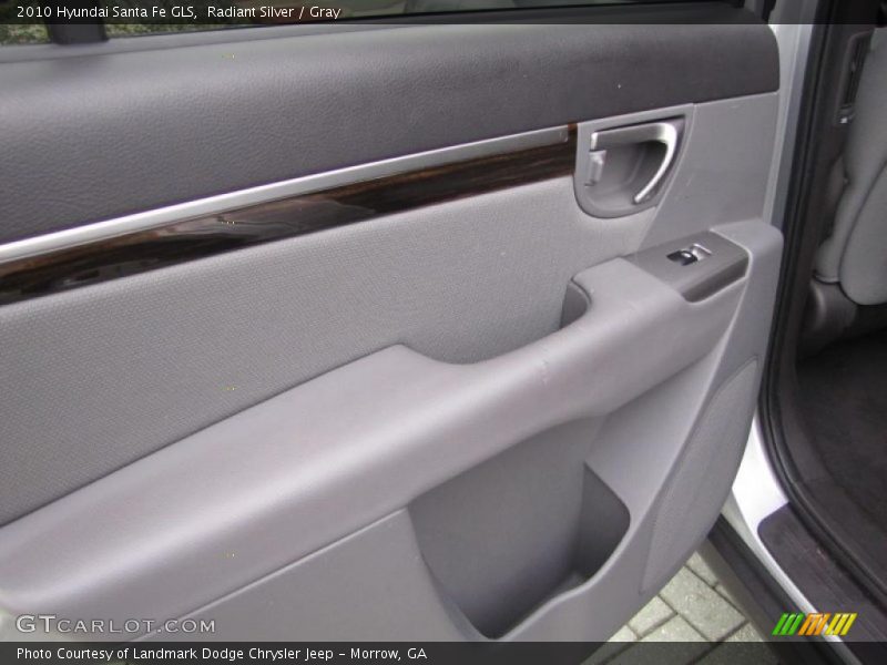Radiant Silver / Gray 2010 Hyundai Santa Fe GLS