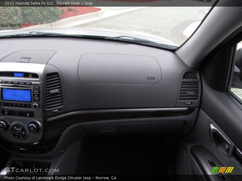 Radiant Silver / Gray 2010 Hyundai Santa Fe GLS