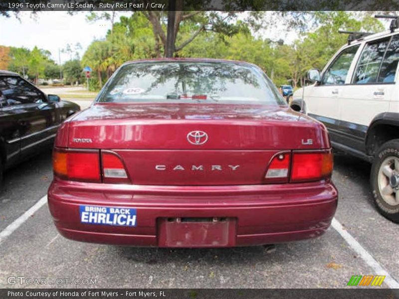 Ruby Red Pearl / Gray 1996 Toyota Camry LE Sedan