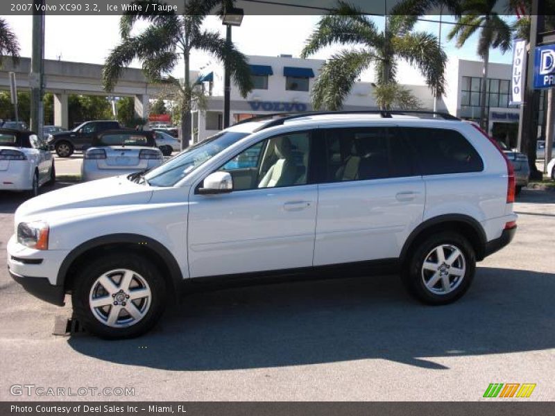 Ice White / Taupe 2007 Volvo XC90 3.2