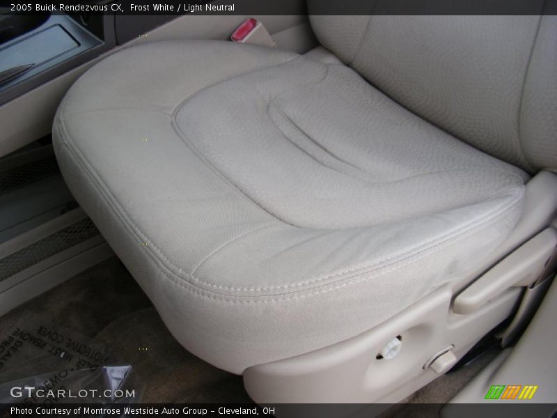 Frost White / Light Neutral 2005 Buick Rendezvous CX