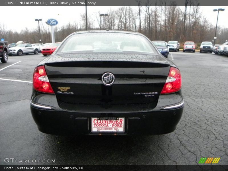 Black Onyx / Neutral/Ebony 2005 Buick LaCrosse CXS