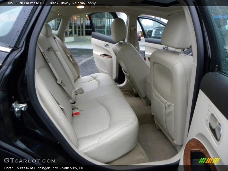 Black Onyx / Neutral/Ebony 2005 Buick LaCrosse CXS