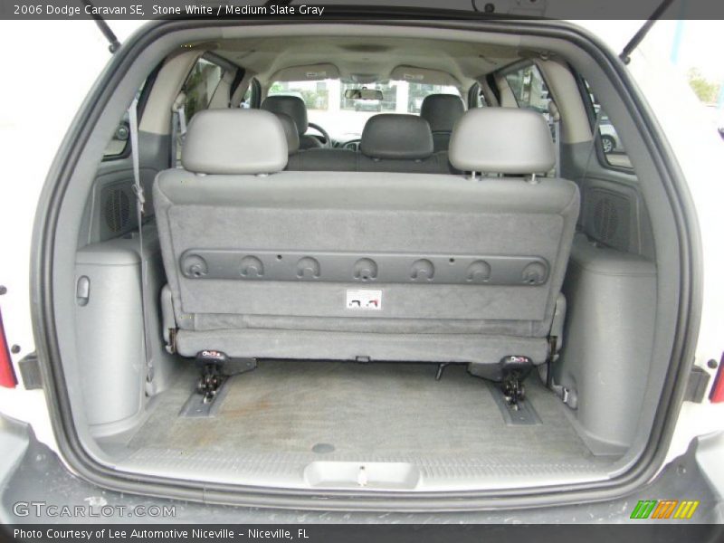  2006 Caravan SE Trunk