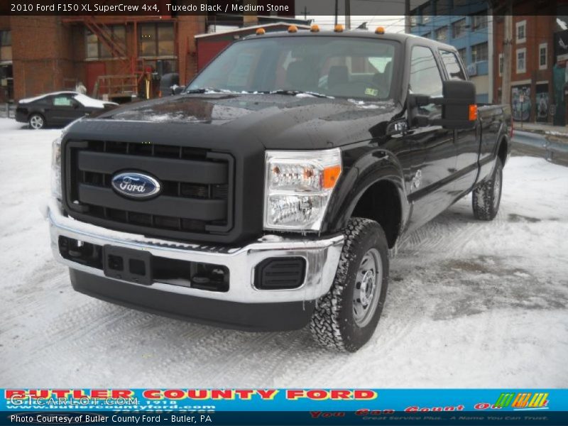 Tuxedo Black / Medium Stone 2010 Ford F150 XL SuperCrew 4x4