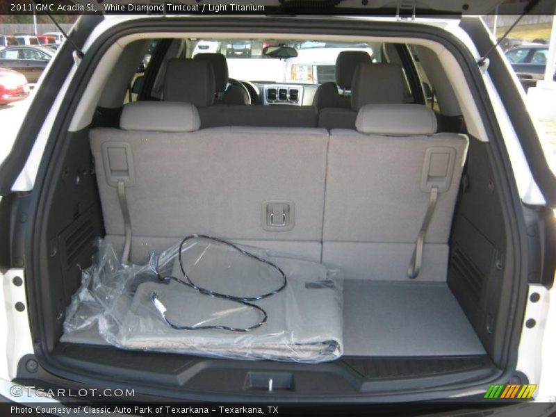  2011 Acadia SL Trunk