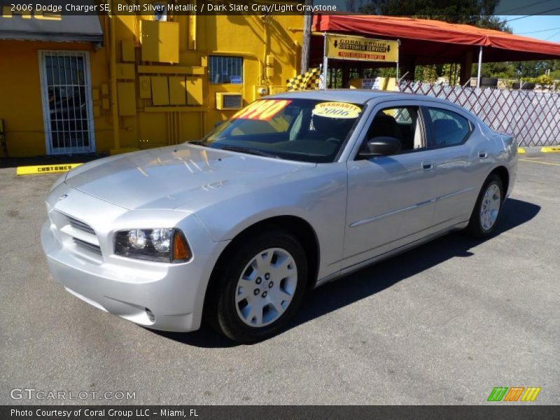 Bright Silver Metallic / Dark Slate Gray/Light Graystone 2006 Dodge Charger SE