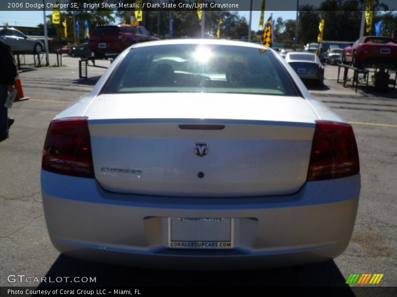 Bright Silver Metallic / Dark Slate Gray/Light Graystone 2006 Dodge Charger SE