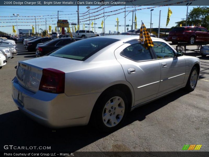 Bright Silver Metallic / Dark Slate Gray/Light Graystone 2006 Dodge Charger SE