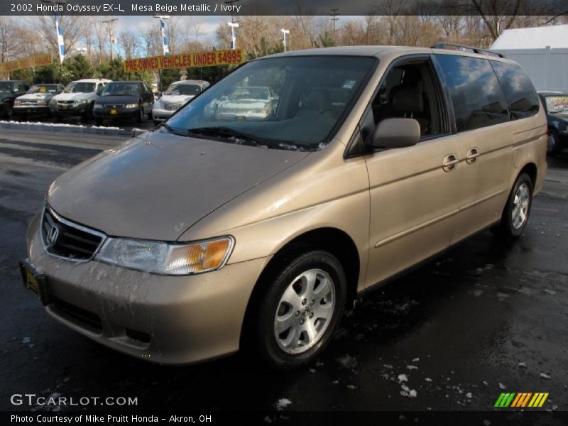 Front 3/4 View of 2002 Odyssey EX-L