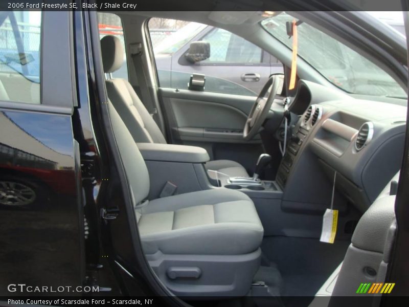 Black / Shale Grey 2006 Ford Freestyle SE