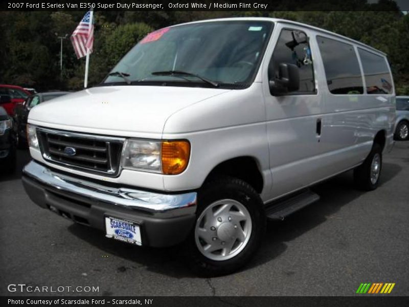 Oxford White / Medium Flint Grey 2007 Ford E Series Van E350 Super Duty Passenger