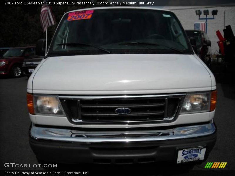 Oxford White / Medium Flint Grey 2007 Ford E Series Van E350 Super Duty Passenger