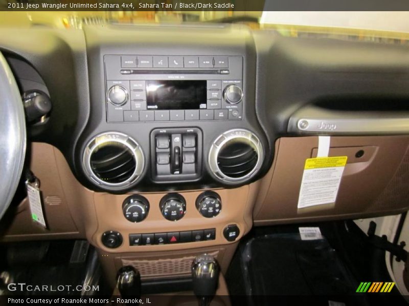 Sahara Tan / Black/Dark Saddle 2011 Jeep Wrangler Unlimited Sahara 4x4