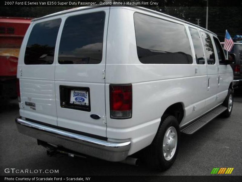 Oxford White / Medium Flint Grey 2007 Ford E Series Van E350 Super Duty Passenger