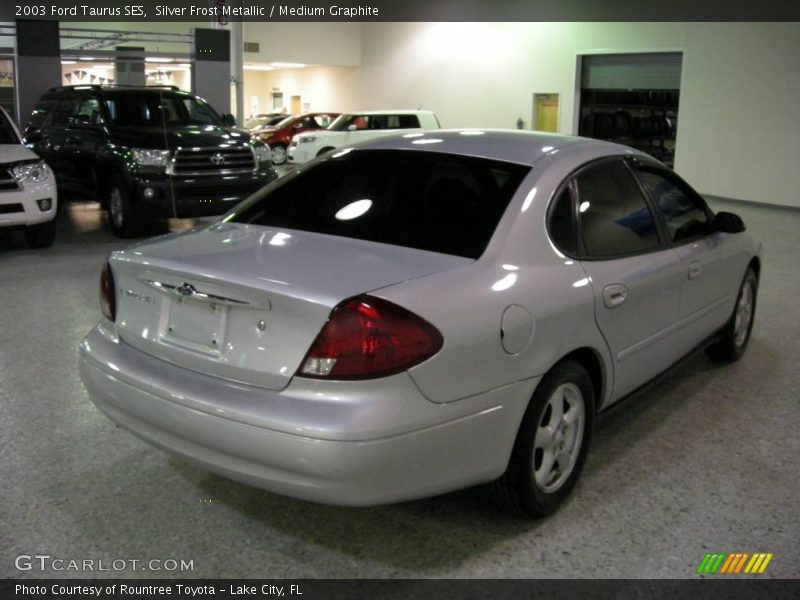 Silver Frost Metallic / Medium Graphite 2003 Ford Taurus SES