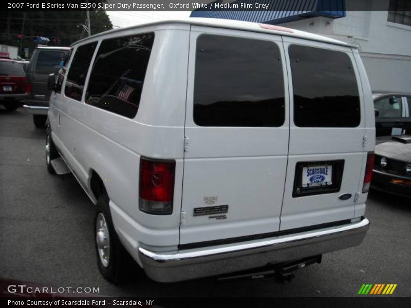 Oxford White / Medium Flint Grey 2007 Ford E Series Van E350 Super Duty Passenger