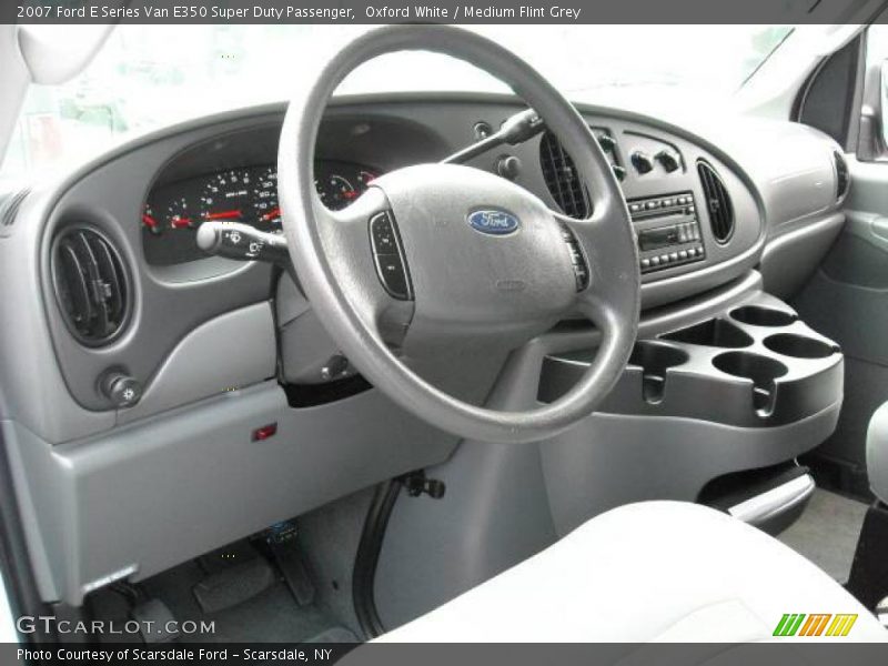 Oxford White / Medium Flint Grey 2007 Ford E Series Van E350 Super Duty Passenger