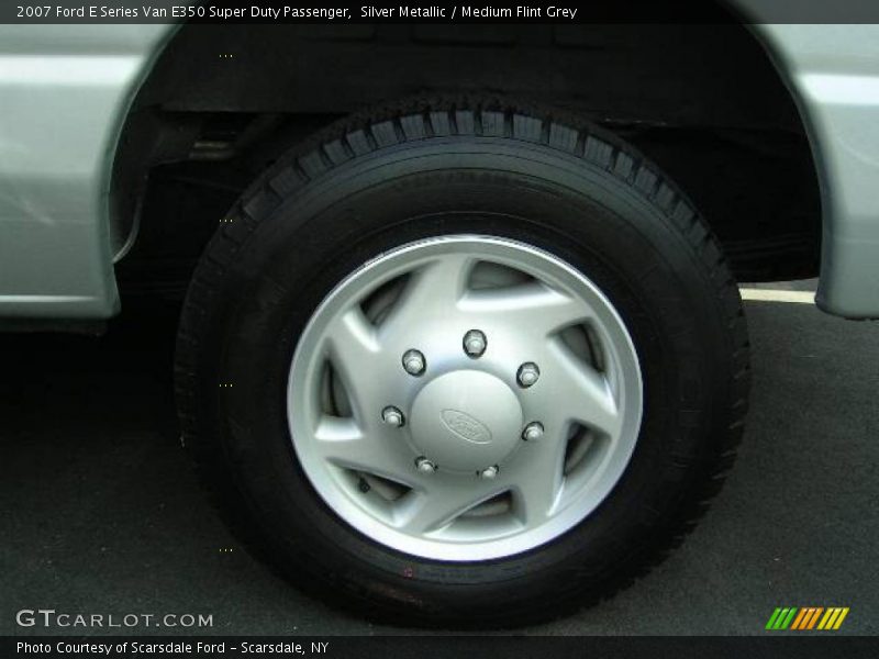 Silver Metallic / Medium Flint Grey 2007 Ford E Series Van E350 Super Duty Passenger
