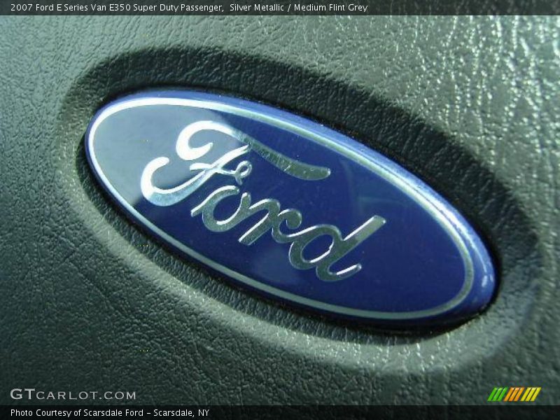 Silver Metallic / Medium Flint Grey 2007 Ford E Series Van E350 Super Duty Passenger