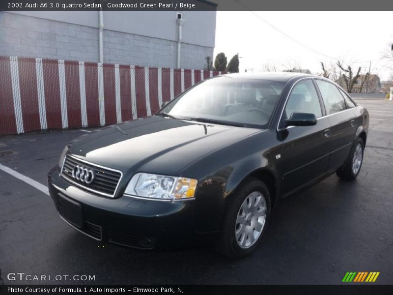 Front 3/4 View of 2002 A6 3.0 quattro Sedan