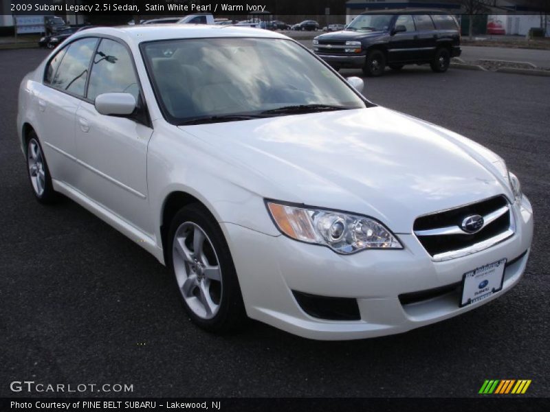 Satin White Pearl / Warm Ivory 2009 Subaru Legacy 2.5i Sedan