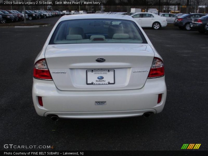 Satin White Pearl / Warm Ivory 2009 Subaru Legacy 2.5i Sedan