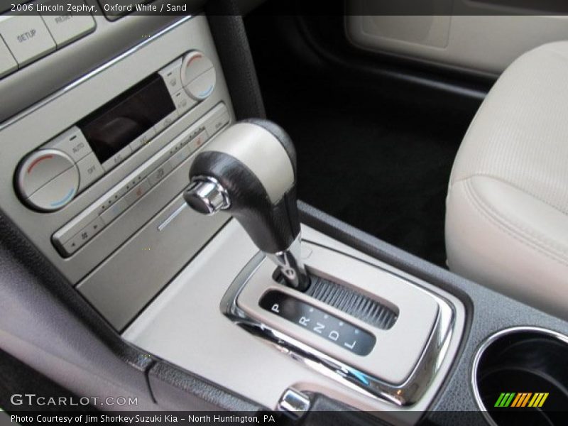 Oxford White / Sand 2006 Lincoln Zephyr
