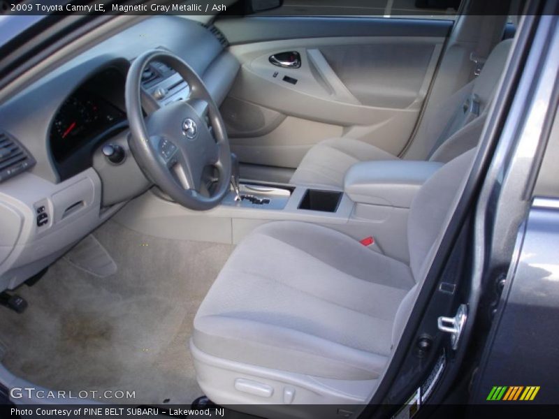 Magnetic Gray Metallic / Ash 2009 Toyota Camry LE