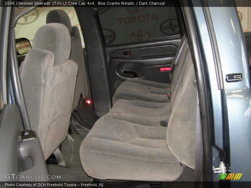 Blue Granite Metallic / Dark Charcoal 2006 Chevrolet Silverado 1500 LS Crew Cab 4x4