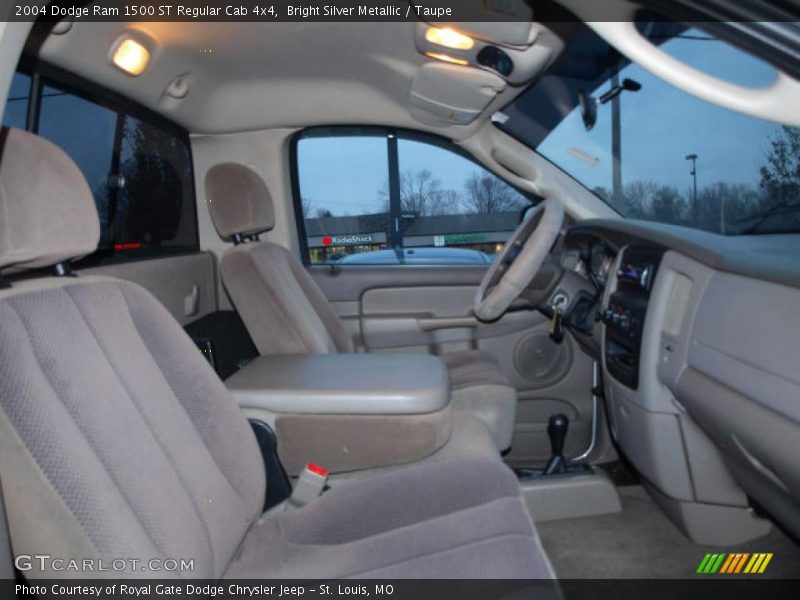 Bright Silver Metallic / Taupe 2004 Dodge Ram 1500 ST Regular Cab 4x4