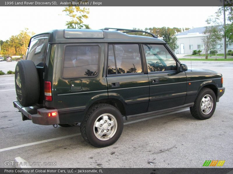 Avalon Blue Pearl / Beige 1996 Land Rover Discovery SD