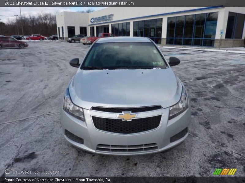 Silver Ice Metallic / Jet Black/Medium Titanium 2011 Chevrolet Cruze LS
