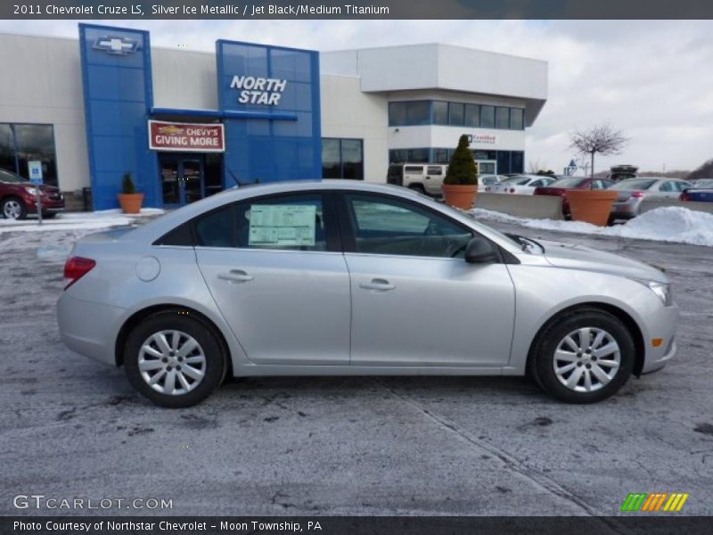 Silver Ice Metallic / Jet Black/Medium Titanium 2011 Chevrolet Cruze LS